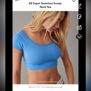 aerie scoop neck tee size small IN WHITE